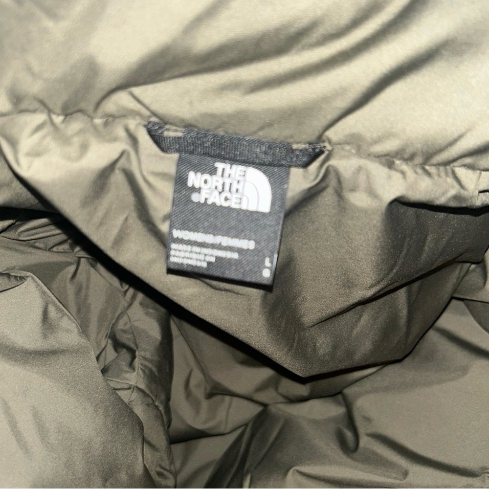 The North Face Women's Sequío Green Parka 3 in 1 Jacket - Picture 6 of 9